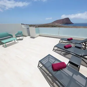 la-tejitas-best-sea-view-penthouse.in-canary-islands.com/