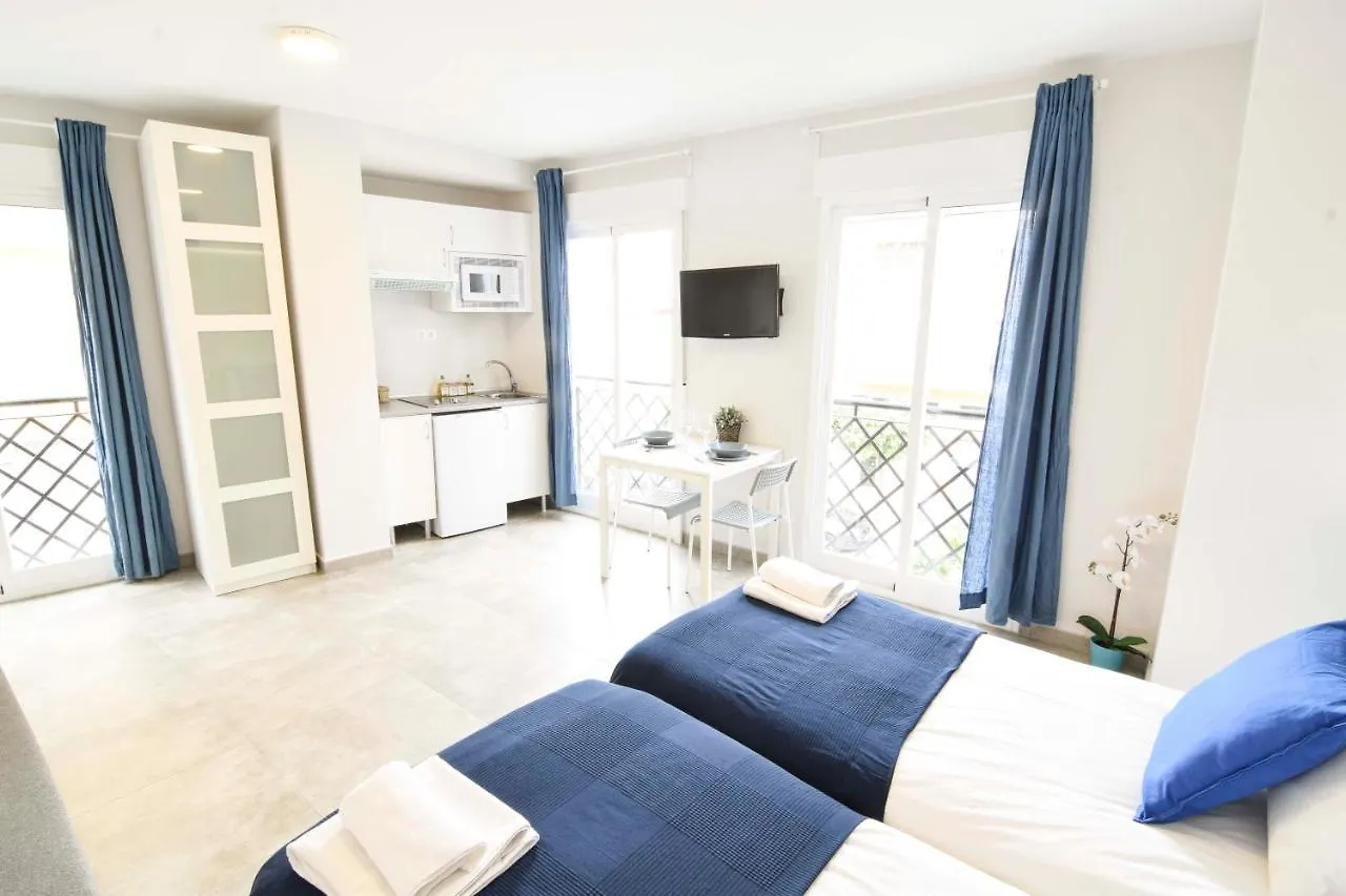 Apartamentos Centro Salecianos マラガ アパート